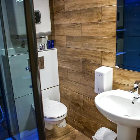 krevet i doručak Zam 4*