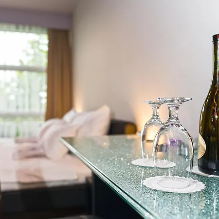 krevet i doručak Zam 4*